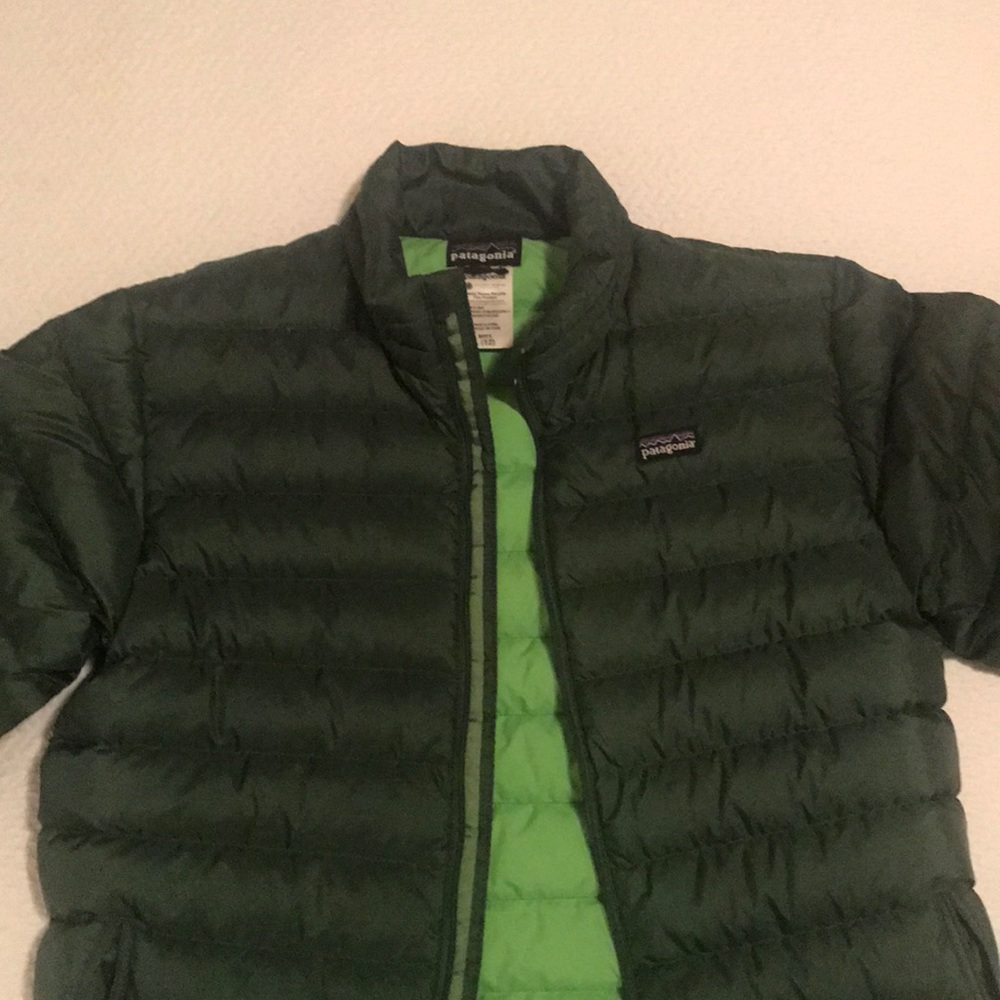 Boys L down Patagonia Jacket